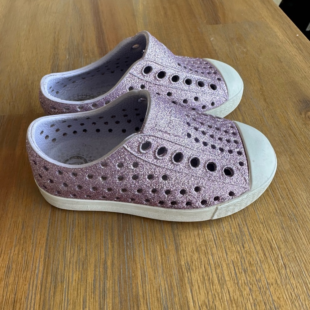 Toddler Native Shoes - Picture 5 of 9